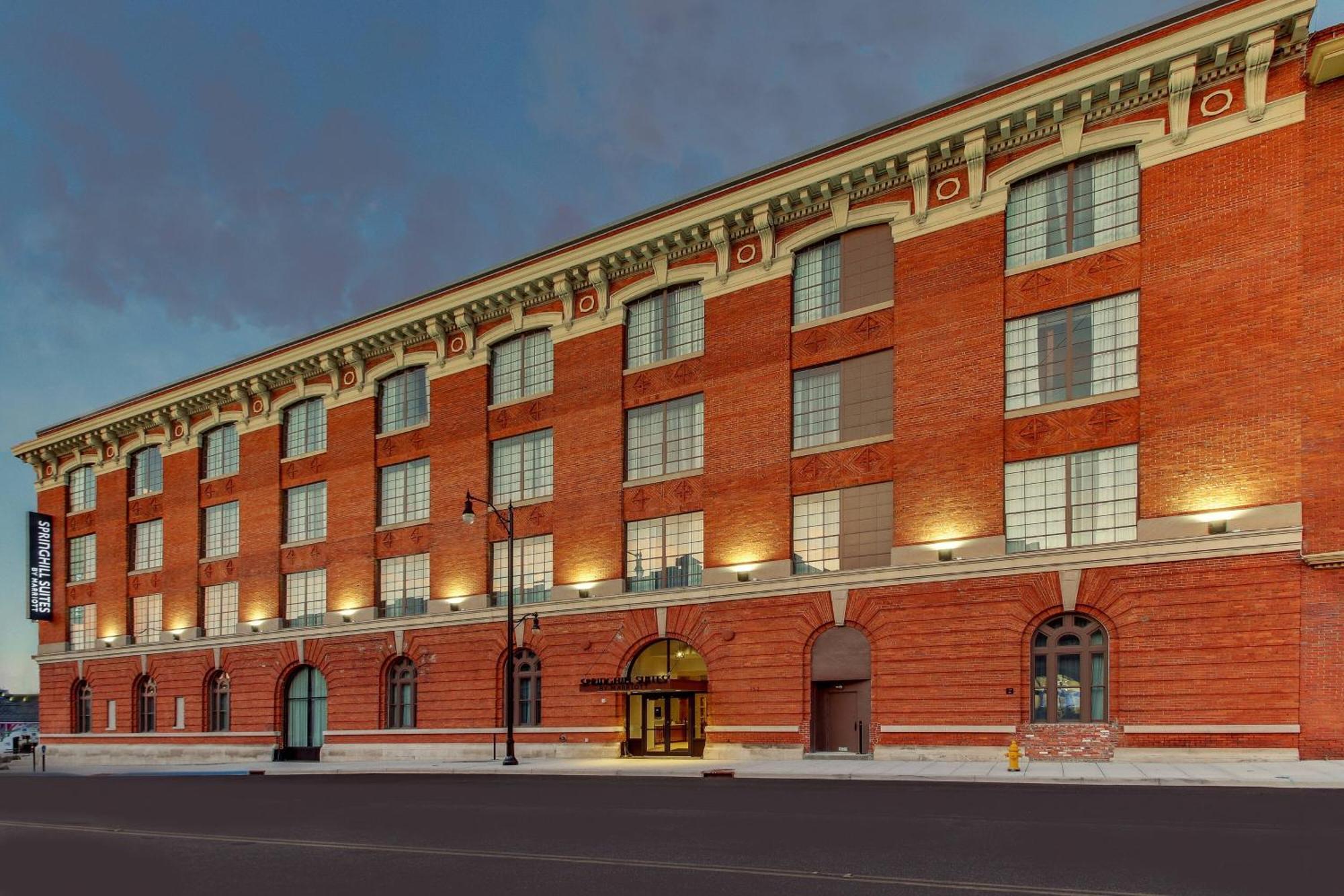 Springhill Suites By Marriott Montgomery Downtown Exterior foto